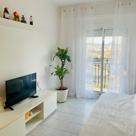 Barca 1 Apartman Sant Adrià de Besòs Kültér fotó