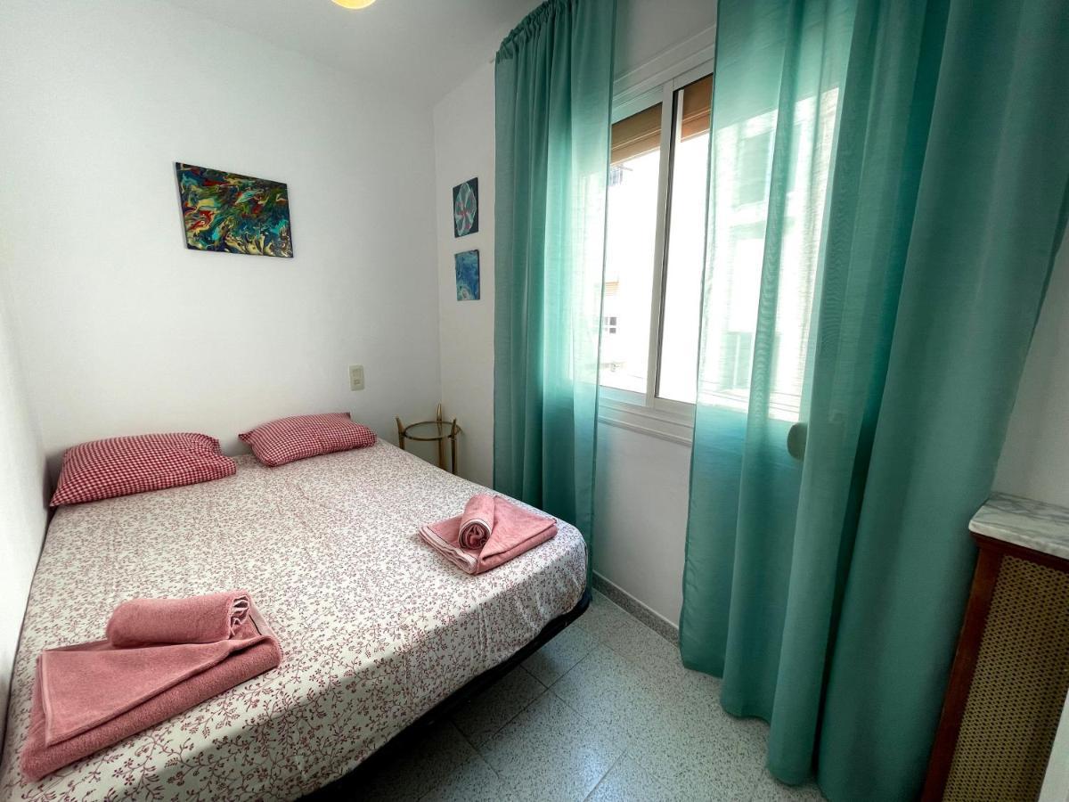 Barca 1 Apartman Sant Adrià de Besòs Kültér fotó