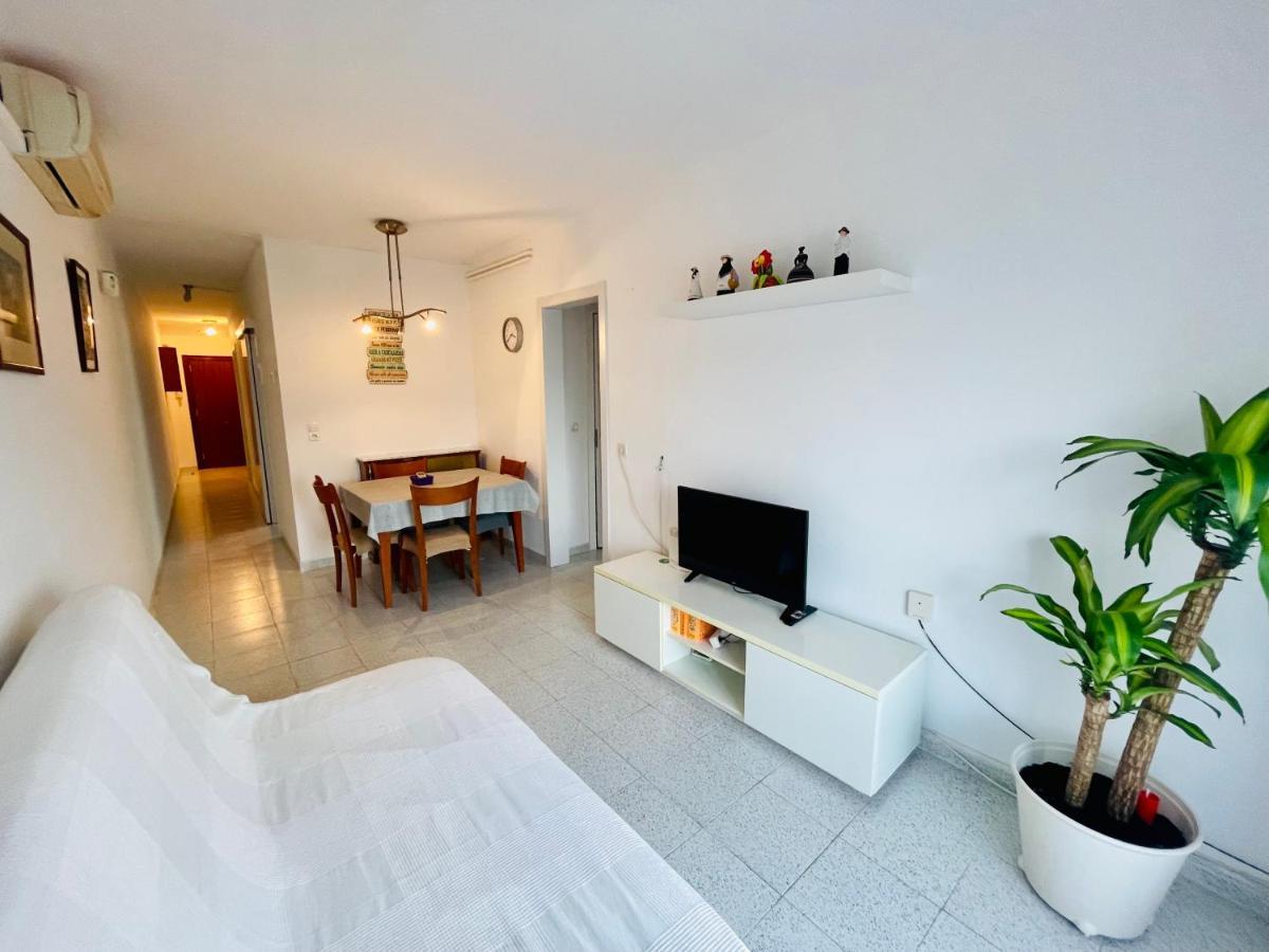 Barca 1 Apartman Sant Adrià de Besòs Kültér fotó