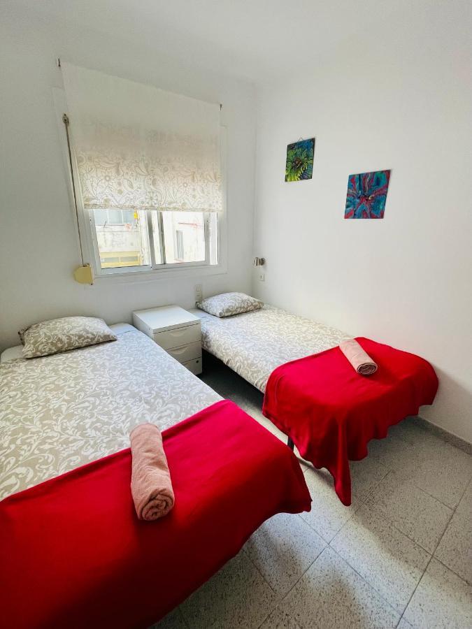 Barca 1 Apartman Sant Adrià de Besòs Kültér fotó