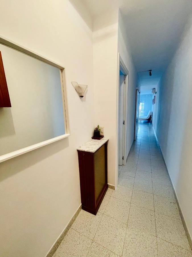 Barca 1 Apartman Sant Adrià de Besòs Kültér fotó